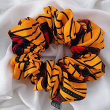 Load image into Gallery viewer, &quot;Chioma&quot; Ankara Scrunchie
